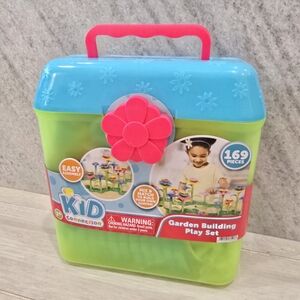 Kid Connection Garden Building Set - Blue, Green, and Pink